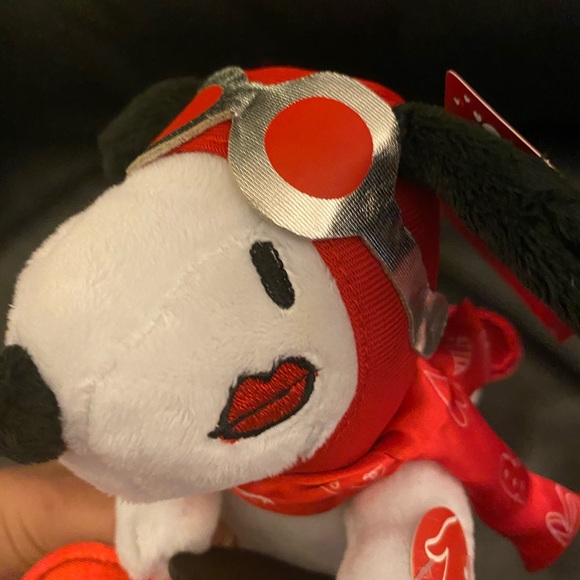 Snoopy PEANUTS NEW ❤️ I Love You ❤️ Plane singing musical and displays words NWT - Picture 5 of 7